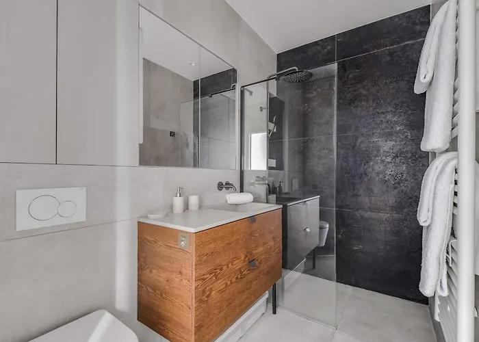 Comfortable 1br 2p - 11e Apartment *